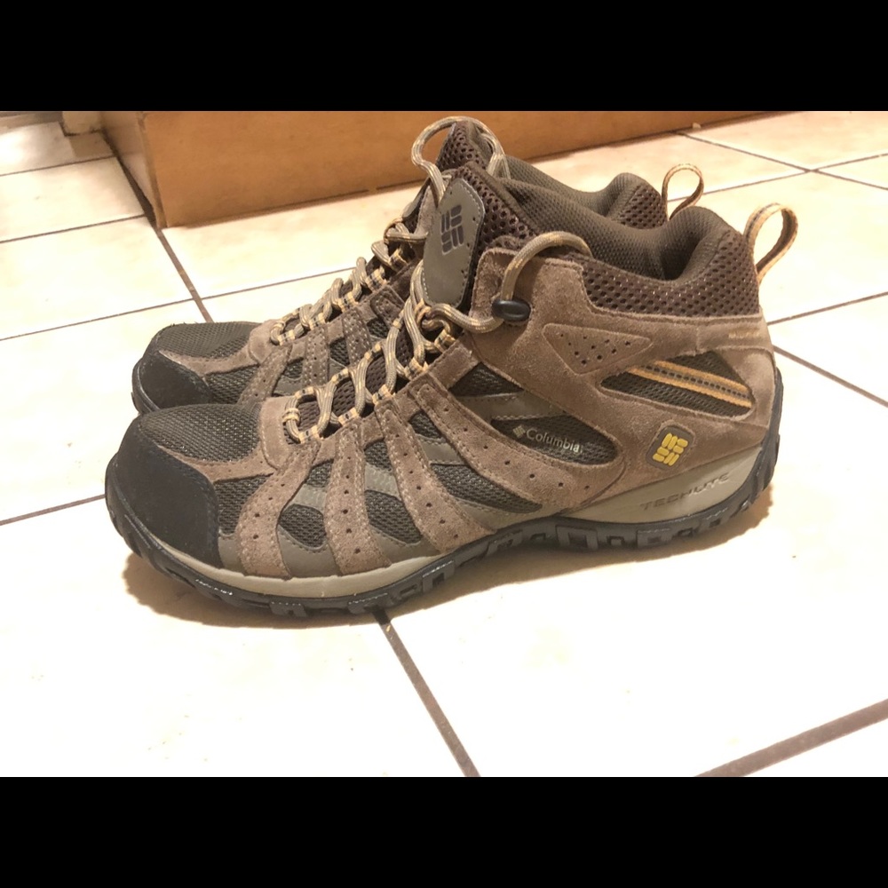 Columbia Techlite Hiking Shoes
